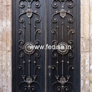 Trendy Gate Grill Design for Urban House Fronts No-628