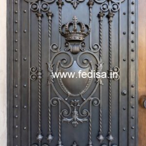 Modern Iron Gate Grill Design with Artistic Detail No-775