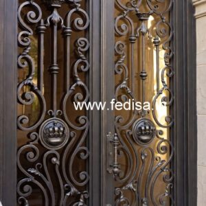 Stylish Modern Iron Grill Gate Design for Homes No-840