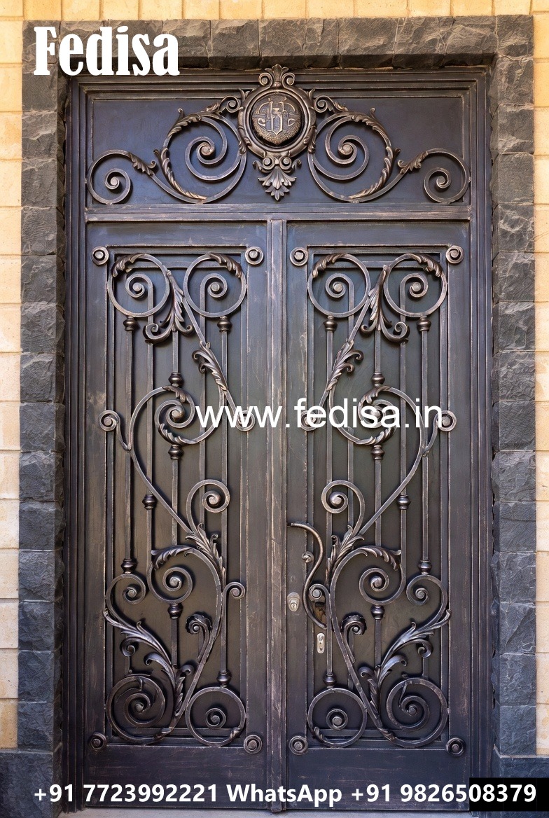 Modern Villa Exterior Gate Grill Design Ideas No-855