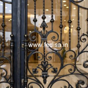 Elegant Sliding Gate Grill Design for Residences No-1261