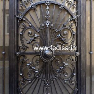 Beautiful Artistic Grill Gate Design for Villas No-1479
