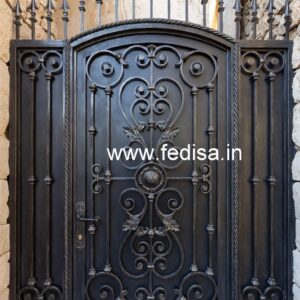 Trendy Villa Gate Grill Design for Exterior Beauty No-2192