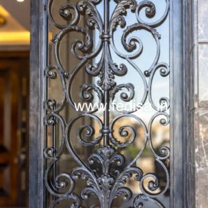 Modern Iron Gate Grill Design with Artistic Detail No-2575