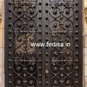 Elegant Exterior Grill Gate Design for Contemporary Villas No-2591