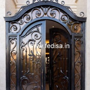 Stylish Royal Gate Grill Design for Luxury Villas No-2833