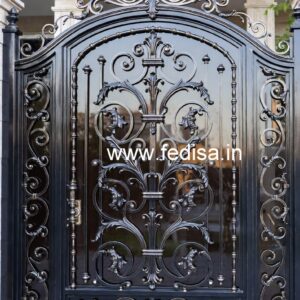 Elegant Main Gate Grill Design for Luxury Residences No-4053