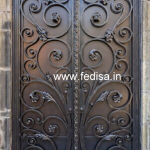 Beautiful Gate Grill Design for Modern Villa Exterior No. 4308