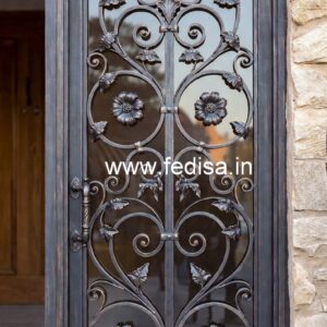 Elegant Exterior Grill Gate Design for Contemporary Villas No-4391