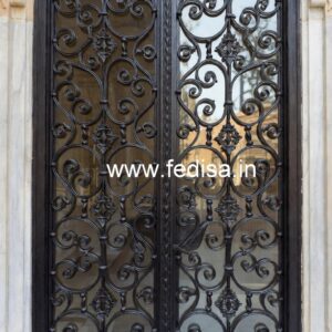 Trendy Gate Grill Design for Urban House Fronts No-4528