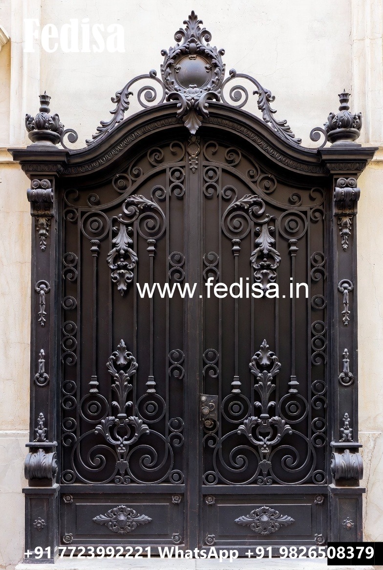 Elegant Decorative Gate Grill Design for Villas No-4895