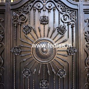 Beautiful Main Gate Grill Design for Stylish Houses No-5017
