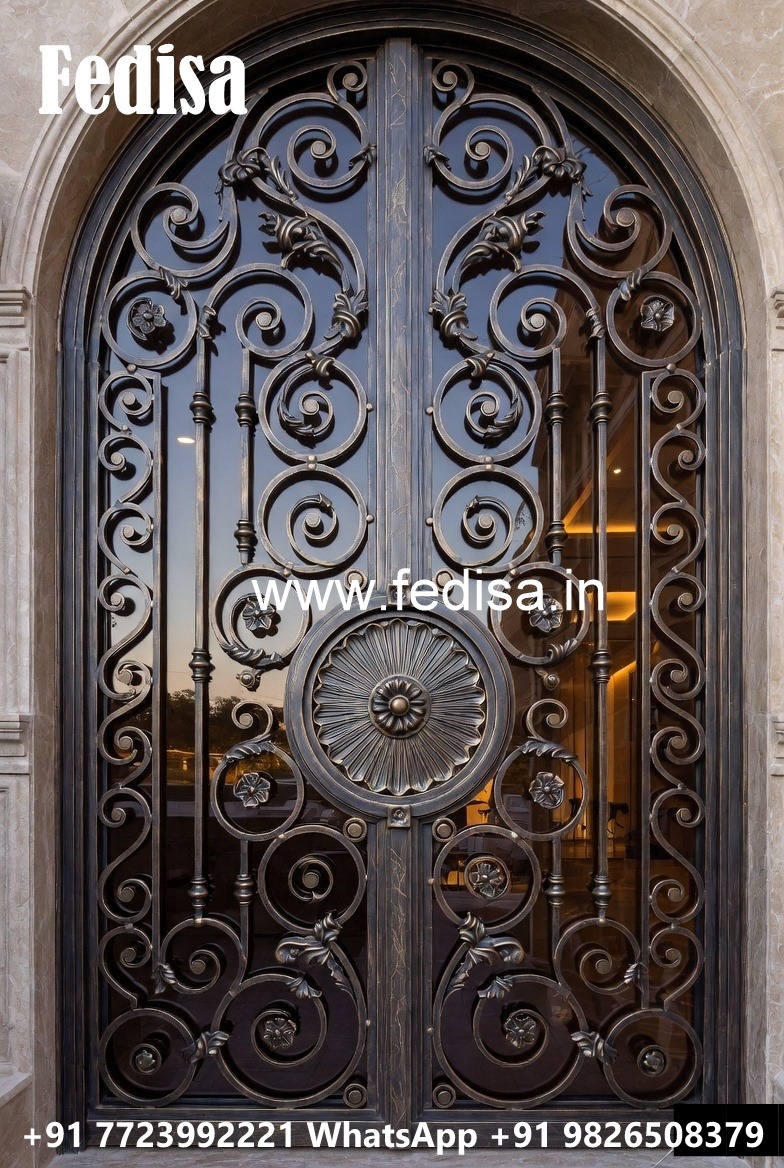 Elegant House Gate Grill Design Inspiration No-5207