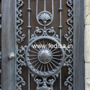 Unique Entrance Gate Grill Design for Contemporary Homes No-5534