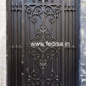 Elegant Exterior Grill Gate Design for Contemporary Villas No-5891