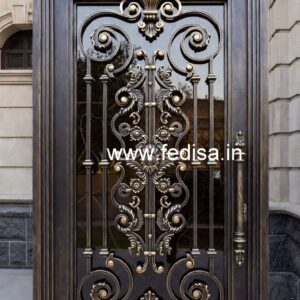 Attractive Modern Grill Gate Design for Villas No-5924