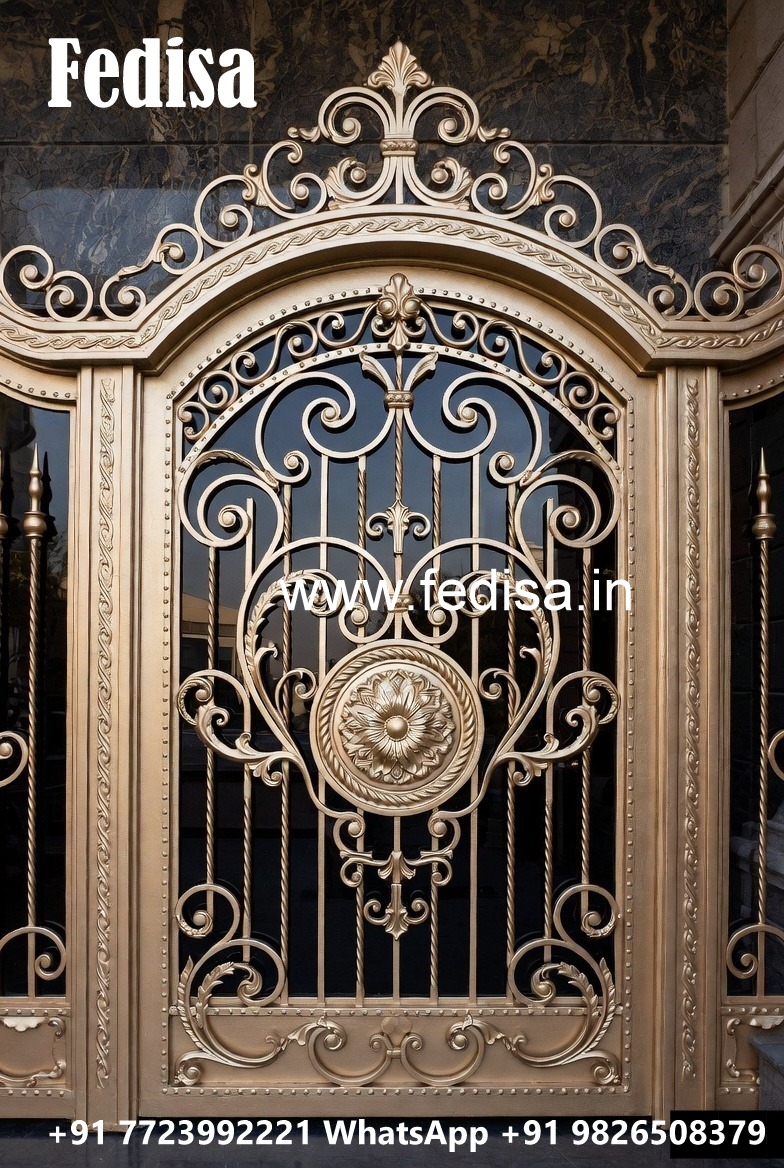 Unique Entrance Gate Grill Design for Contemporary Homes No-6134