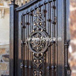 Attractive Front House Gate Grill Design Inspiration No-6812
