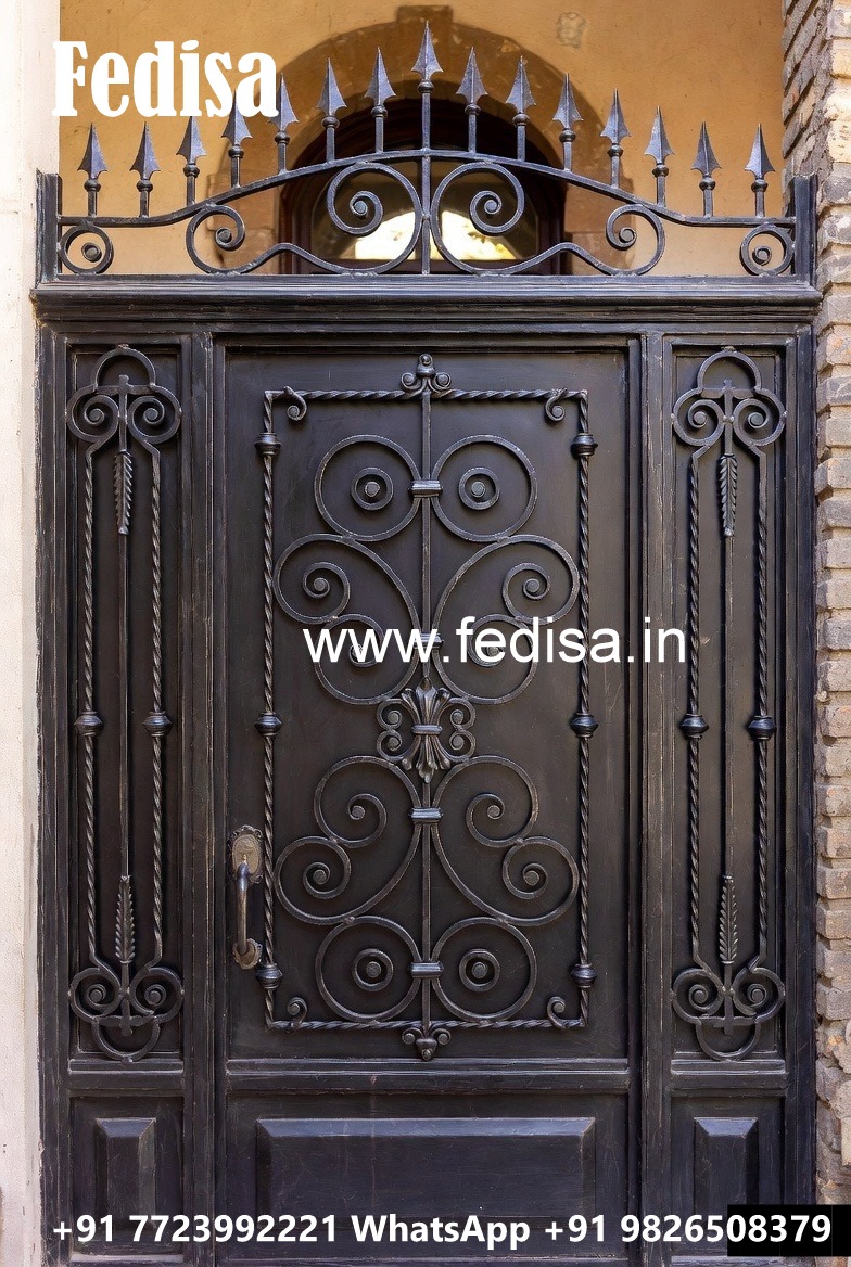 Modern House Front Entrance Grill Gate Design No-6844
