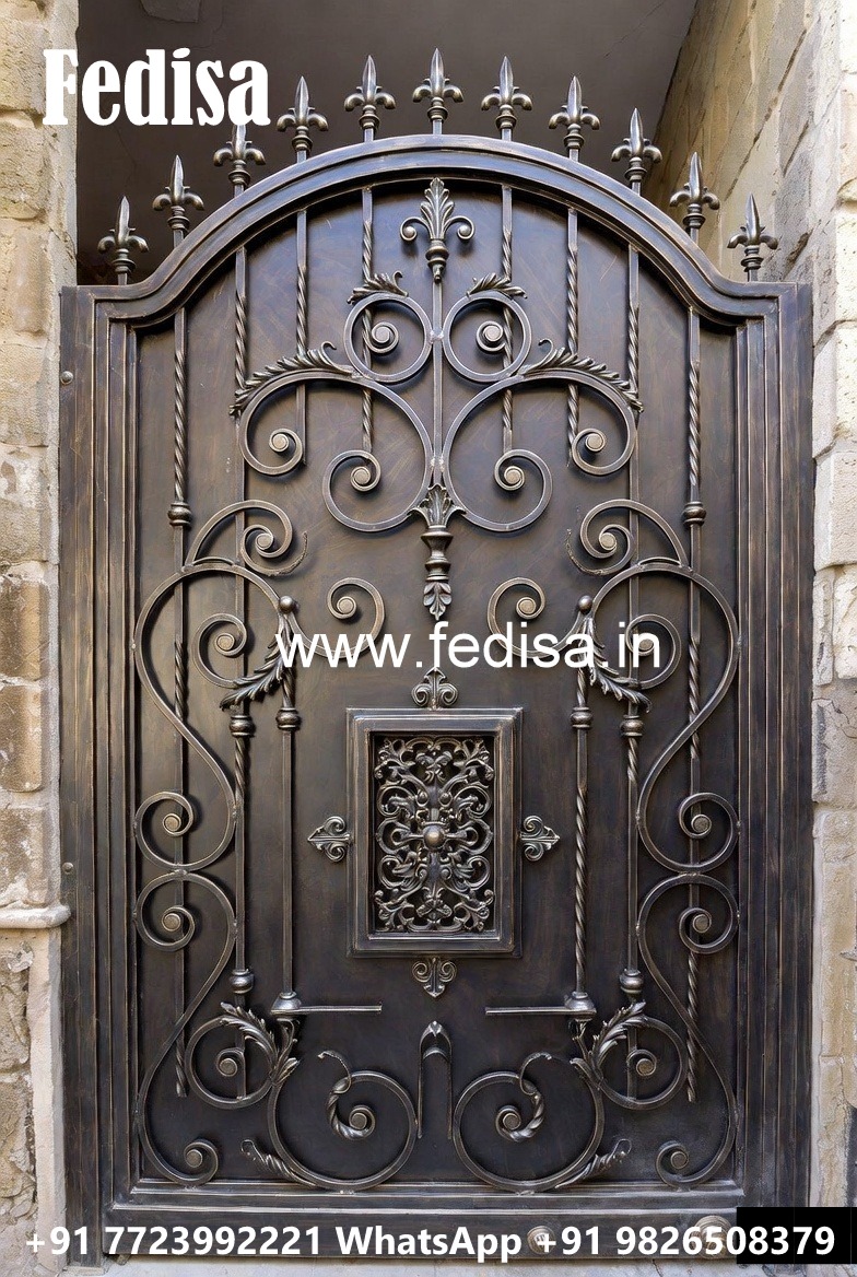 Elegant Modern Exterior Grill Gate Design No-6875