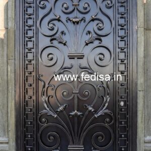 Heavy Iron Gate Grill Design for Luxury Homes No-6972