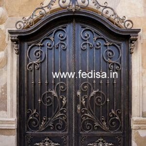 Artistic Villa Entrance Gate Grill Design Inspiration No-7028
