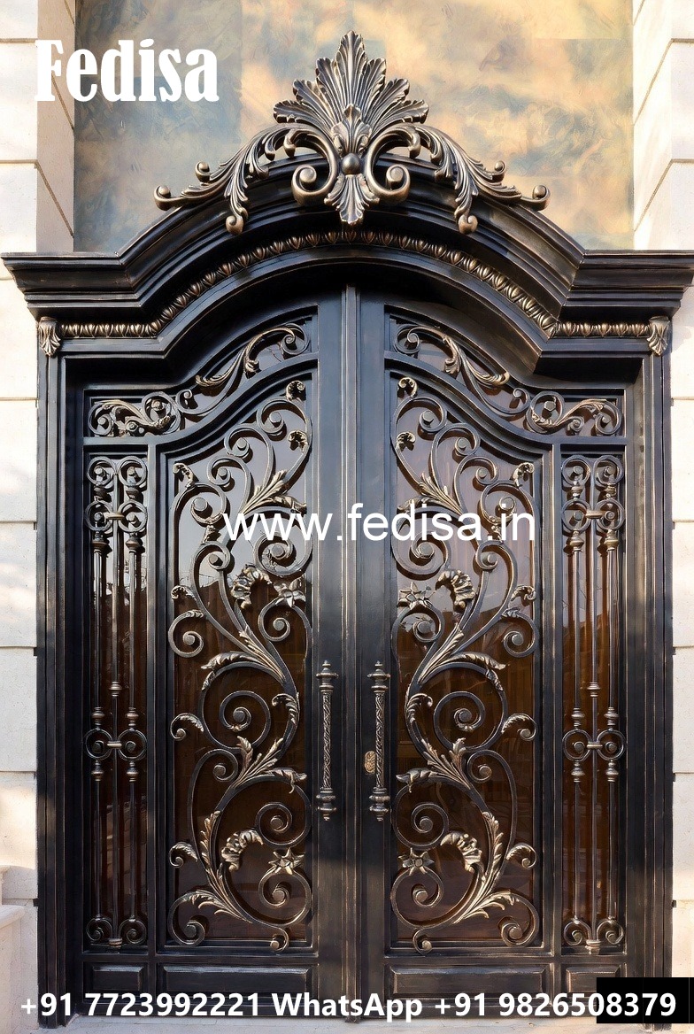 Elegant Villa Exterior Gate Grill Design No-7100