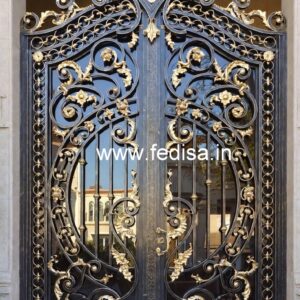 Trendy Villa Gate Grill Design for Exterior Beauty No-7292