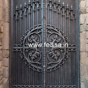 Stylish Front Exterior Gate Grill Design for Modern Villas No-7500
