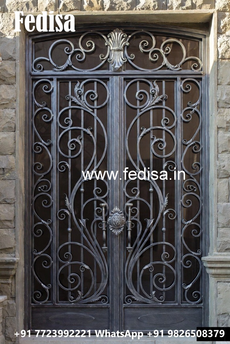 Architectural Gate Grill Design for Premium Homes No-7551