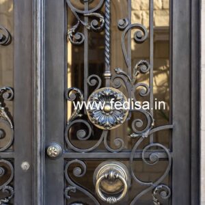 Unique Entrance Gate Grill Design for Contemporary Homes No-7634