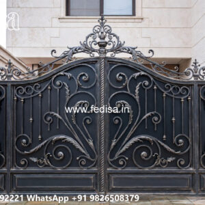 House Elevation Iron Design with Stylish Wall Features No-3108