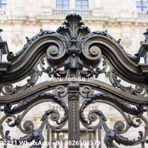 Stylish Modern Villa Iron Feature Wall Ideas No-3637