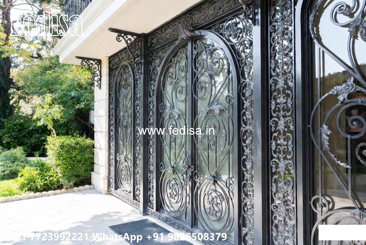 Attractive Villa Front Iron Decorative Panels No-3725