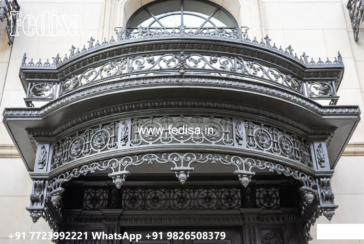 Stylish Decorative Iron Exterior Features for Villas No-3967